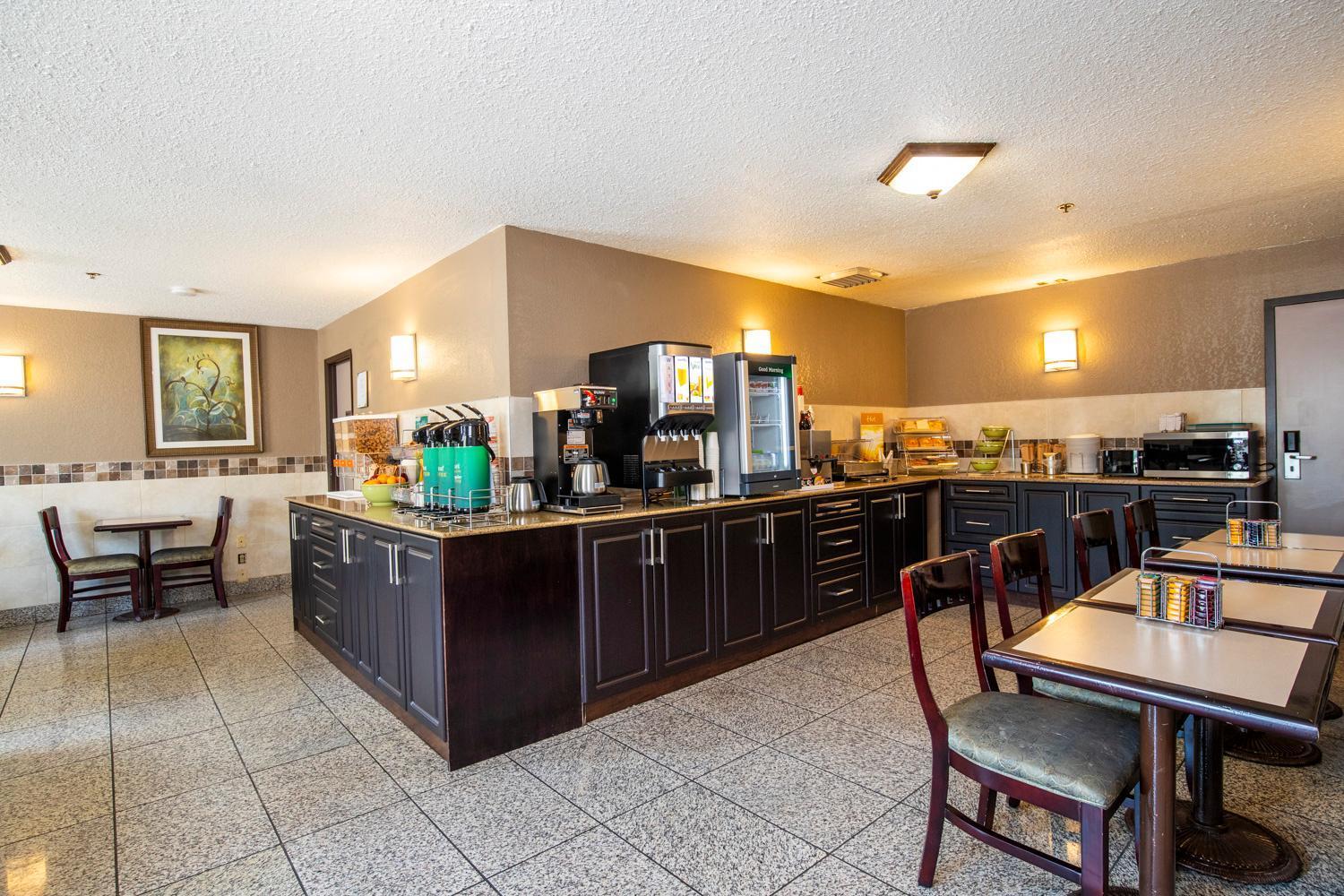 Quality Inn & Suites Йорктон Екстер'єр фото